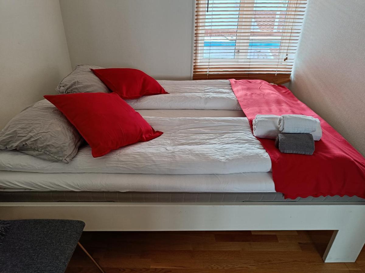 Apartment Right In The City Centre 스타방에르 외부 사진